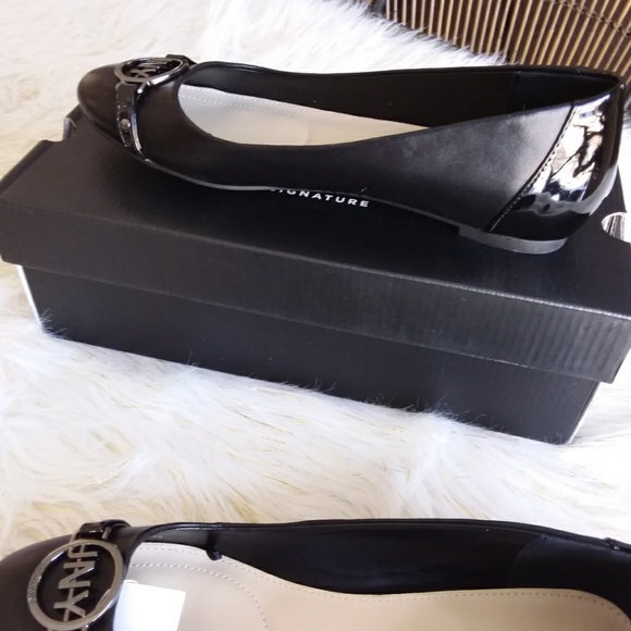 NWT Jones New York Flats - Picture 3 of 4